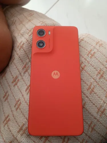 Moto e