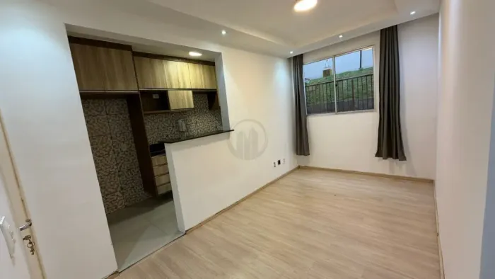 Apartamento á Venda com 2 dormitórios no Condomínio Reserva do Japi Residencial - Crisante