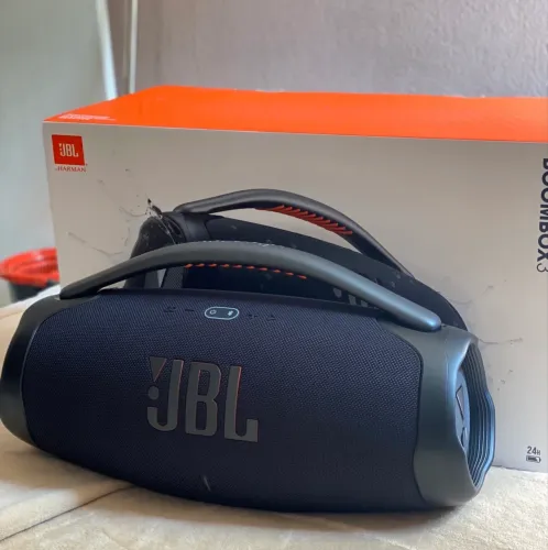 JBL Boombox 3