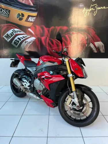 BMW S1000R