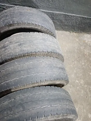 Pneus 225/75R16 para vans e utilitários . Aceito oferta 