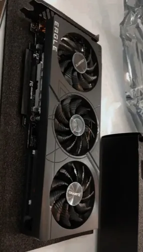 RTX 4060 8GB - pra sair hoje!