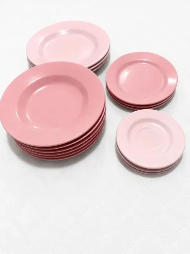 Jogo de Pratos Rosa Novo 15 peças