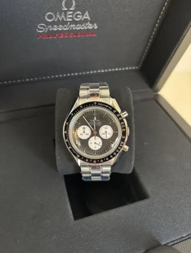 Relógio Omega Speedmaster