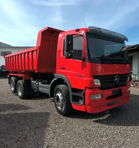 Mb Atego 2425 2012 6x2 caçamba basculante 