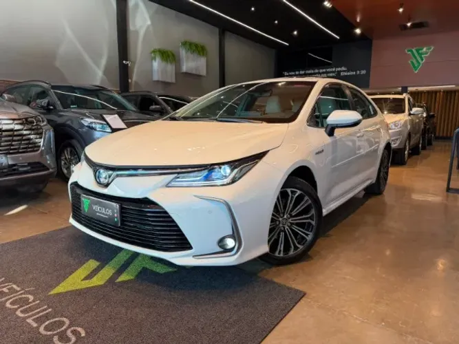 Toyota Corolla Altis Prem. Hybrid 1.8 Flex AUT 2023