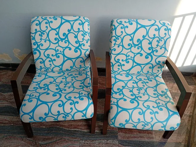 2 Poltronas da Raiuga em bom estado 