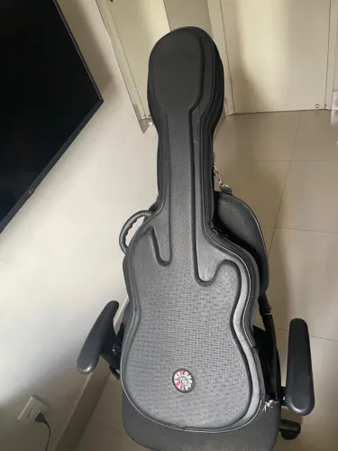 Capa de guitarra acolchoada Solid Sound