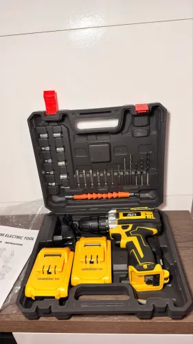 Furadeira e Parafusadeira Elétrica 2 em 1 a Bateria - Kit Completo