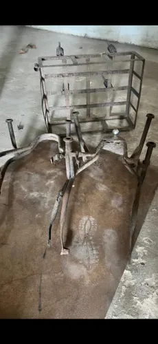Vende-se,uma gaiola  de moto 