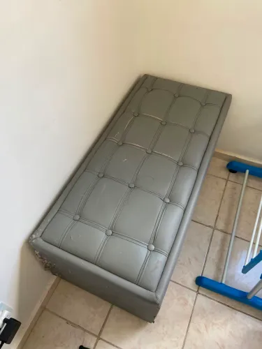 Baú com assento