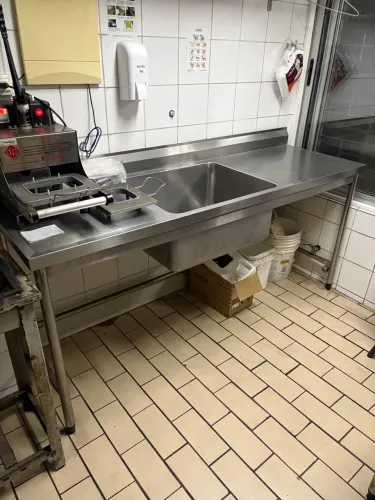 Bancada de aço inox de excelente qualidade