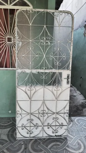 Portão ferro