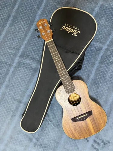 Ukulele Kalani Concert Kal 330 com capa 