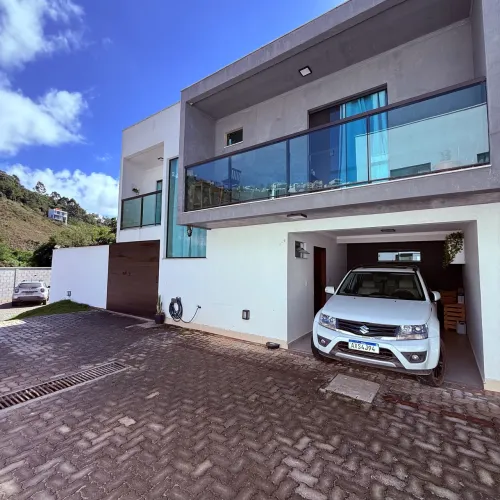Vendo excelente casa !ATENÇÃO esse valor somente venda direta