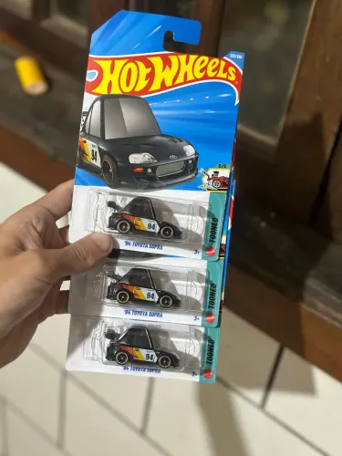 Hot wheels '94 Toyota Supra Tooned STH 2026 lote K