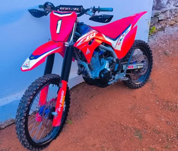 CRF 250f - 2023 com as melhores preparações