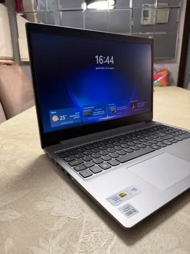notebook Lenovo IdeaPad 3i 15IML (pouco usado)
