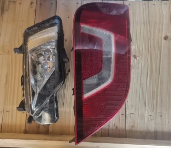 Kit Farol LE e Lanterna traseira LD do VW UP! Original!!!!!