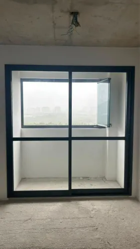 Porta de Varanda 2.25x2,10 ( HxL ) Completa 2 folhas de correr esquadria preta ( Nova )