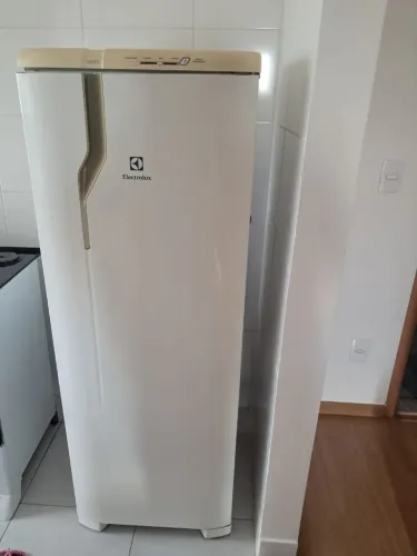 Geladeira Electrolux- Faço Entrega