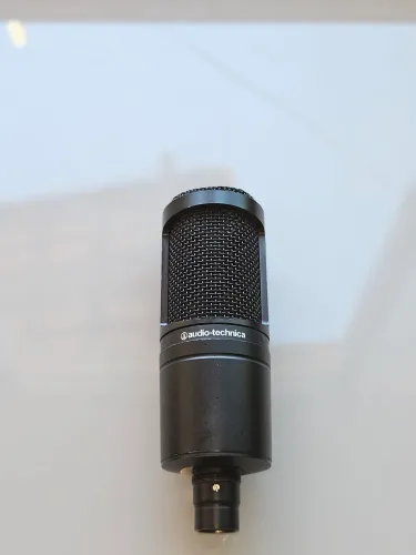 Microfone AT 2020