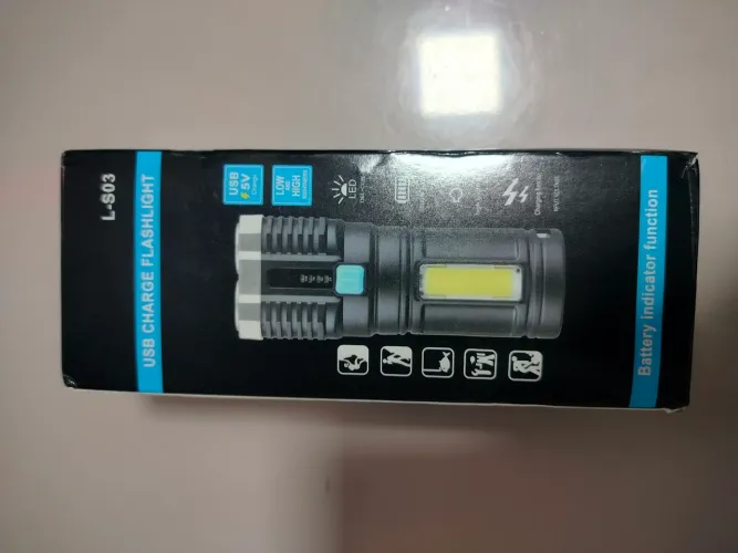 Lanterna Led recarregável a prova d'agua
