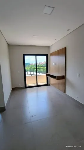 Apartamento à venda no Ortizes em Valinhos/SP.