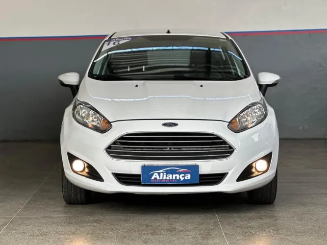 Ford Fiesta 1.6 16V Flex Aut. 5P 2016