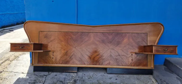 Cabecera de cama antiga