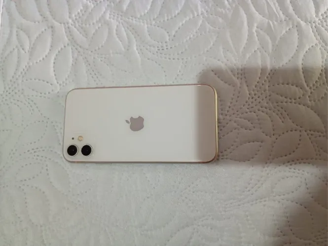 IPHONE 11 64G