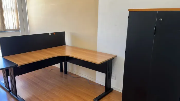 Conjunto escritório Completo !Mesa +Armário+2 estações de trabalho+Gaveteiro !!!