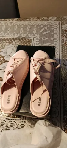 vendo Melissa n 37 em perfeito estado