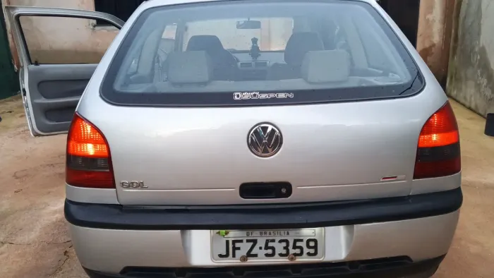 Volkswagen Gol Geração III 1.0 MI 8V Gasolina Mec. 2P 2001