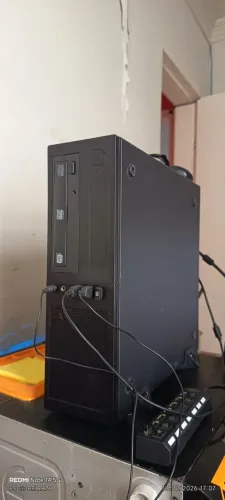 PC i5, 8GB DE MEMORIA,  WI-FI, HD DE 500 E SSD