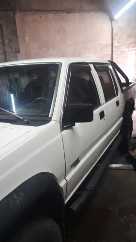 Mitsubishi L200 2.5 4X4 CD Turbo Diesel 1992