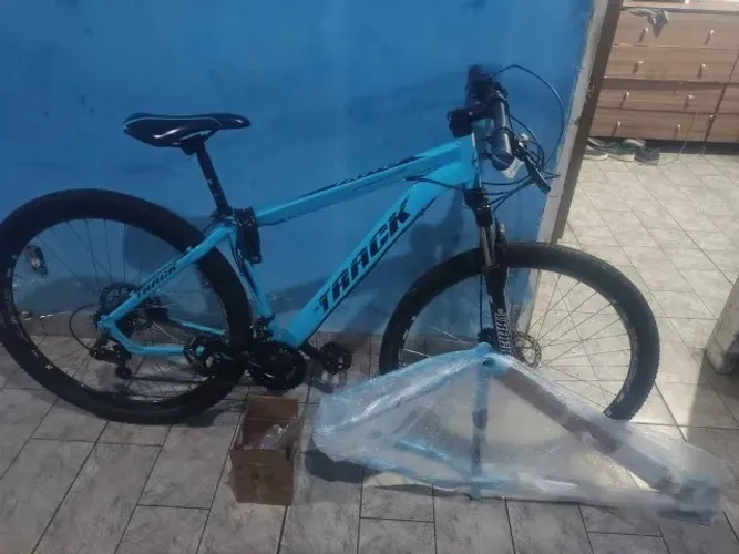 Bicicleta aro 29 semi-nova, preço justo, motivo desapego