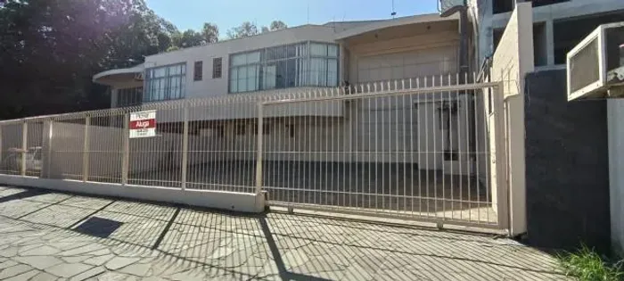 Pavilhão / Depósito 2439