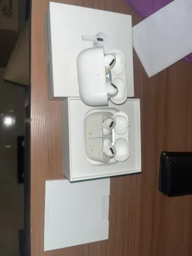 Fones de ouvido apple 