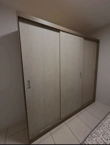 Guarda roupa, entrega e montagem