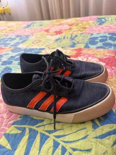Adidas 34