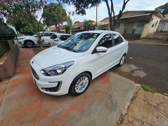Ford KA 1.5 Sedan Titanium 12V Flex 4P Aut. 2021