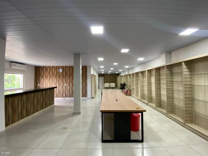 Sala Comercial para Locação em Goiânia, Setor Garavelo, 2 banheiros, 2 vagas