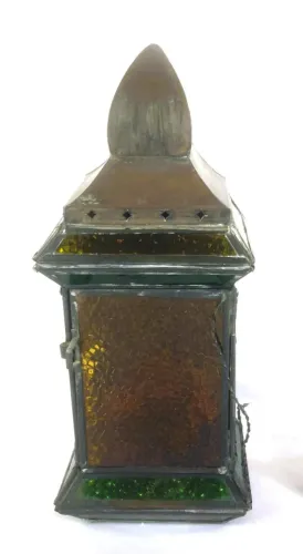 Antiga lanterna marroquina em latão adaptada a luz elétrica vitrais coloridos*