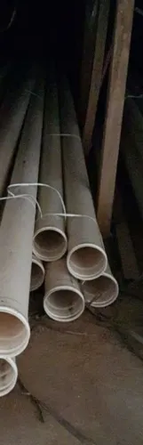 Vendo 5 barra de cano de 6 metro de 100 pra vir busca faço 370 reais