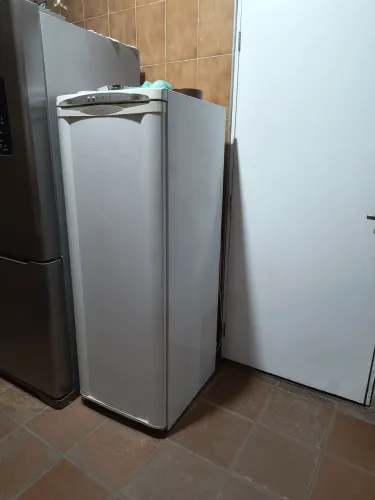 Freezers vertical 