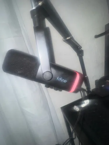 MICROFONE FIFINE AM8 + BRAÇO ARTICULADO