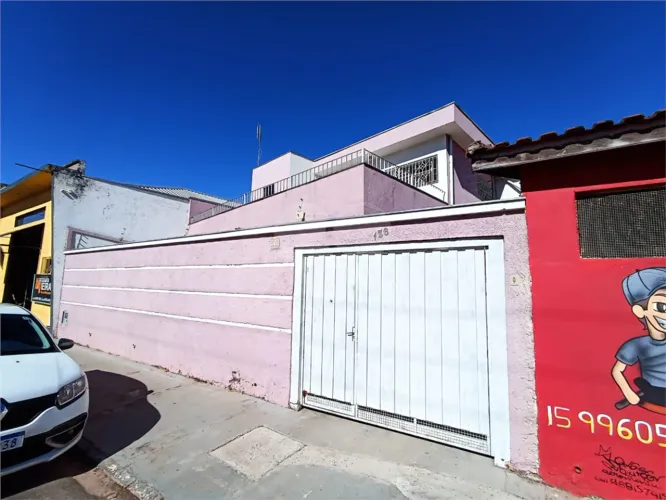Casa com 3 quartos à venda ou para locação em Centro - SP
