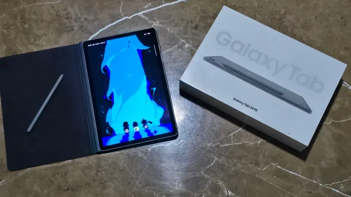 Samsung Galaxy Tab S9 FE 128GB Wi-Fi + S Pen + Capa