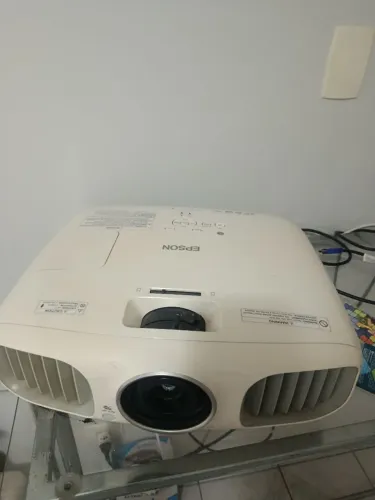 Projetor Epson 3020 ful hd